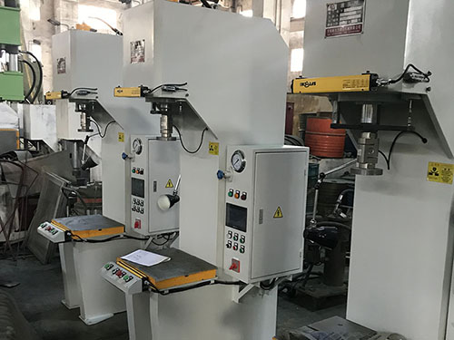 太原定制整形液压机生产厂家